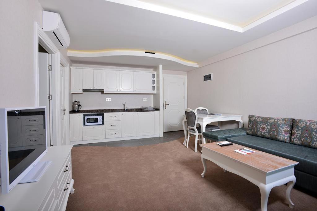 Daphne Apartments C Blok Fethiye Esterno foto