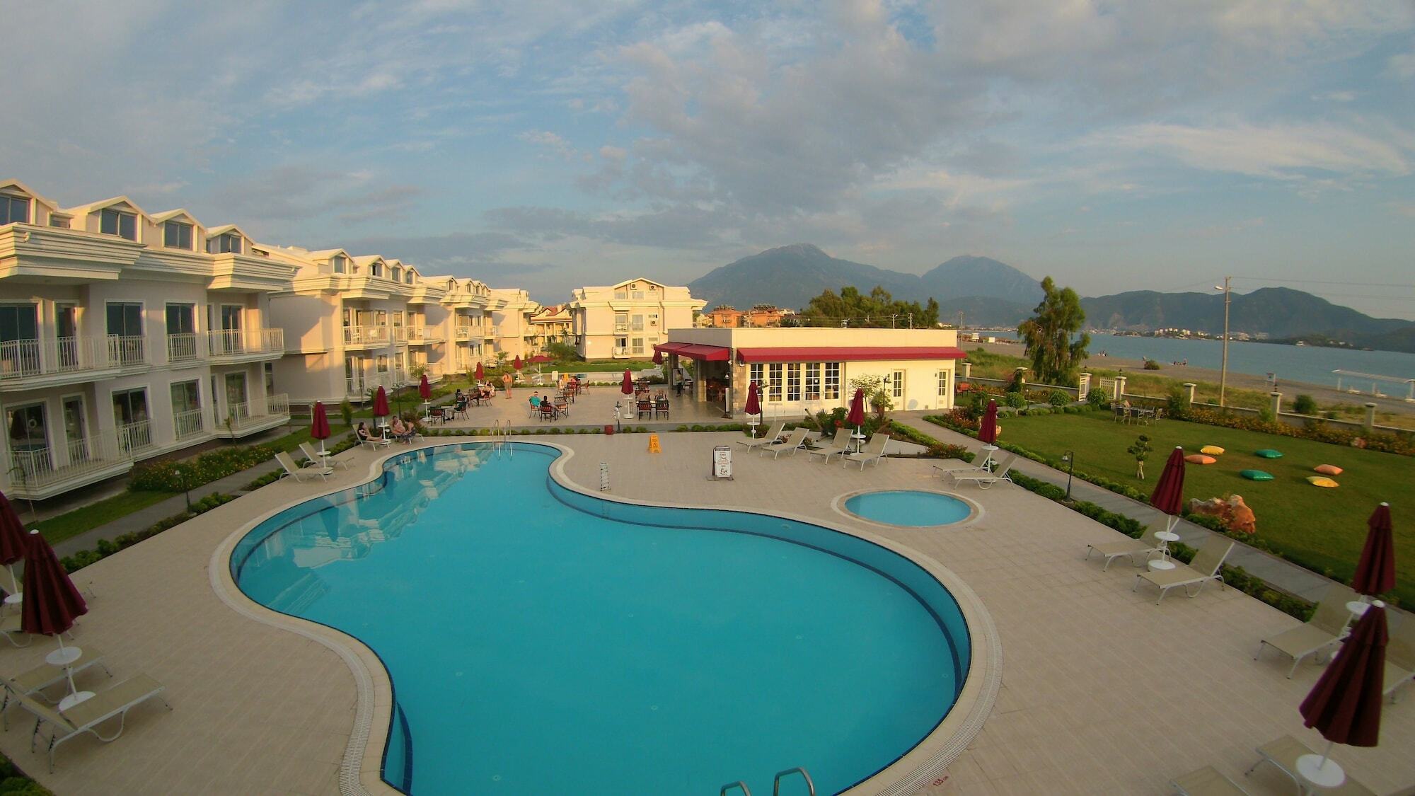 Daphne Apartments C Blok Fethiye Esterno foto
